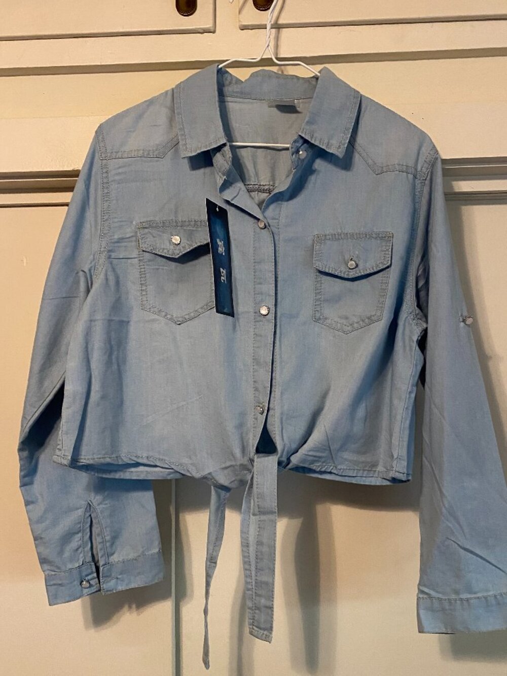 NWT Binwa, long sleeve, denim, western style, crop button-down shirt, size *2XL